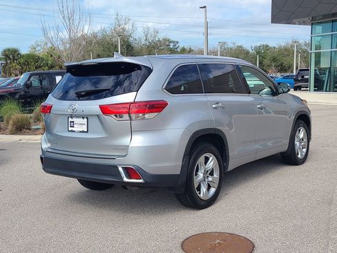 Used 2018 Toyota Highlander Limited image 6
