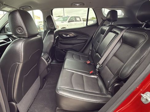 Used 2023 GMC Terrain SLT w/ Elevation Edition FWD image 13