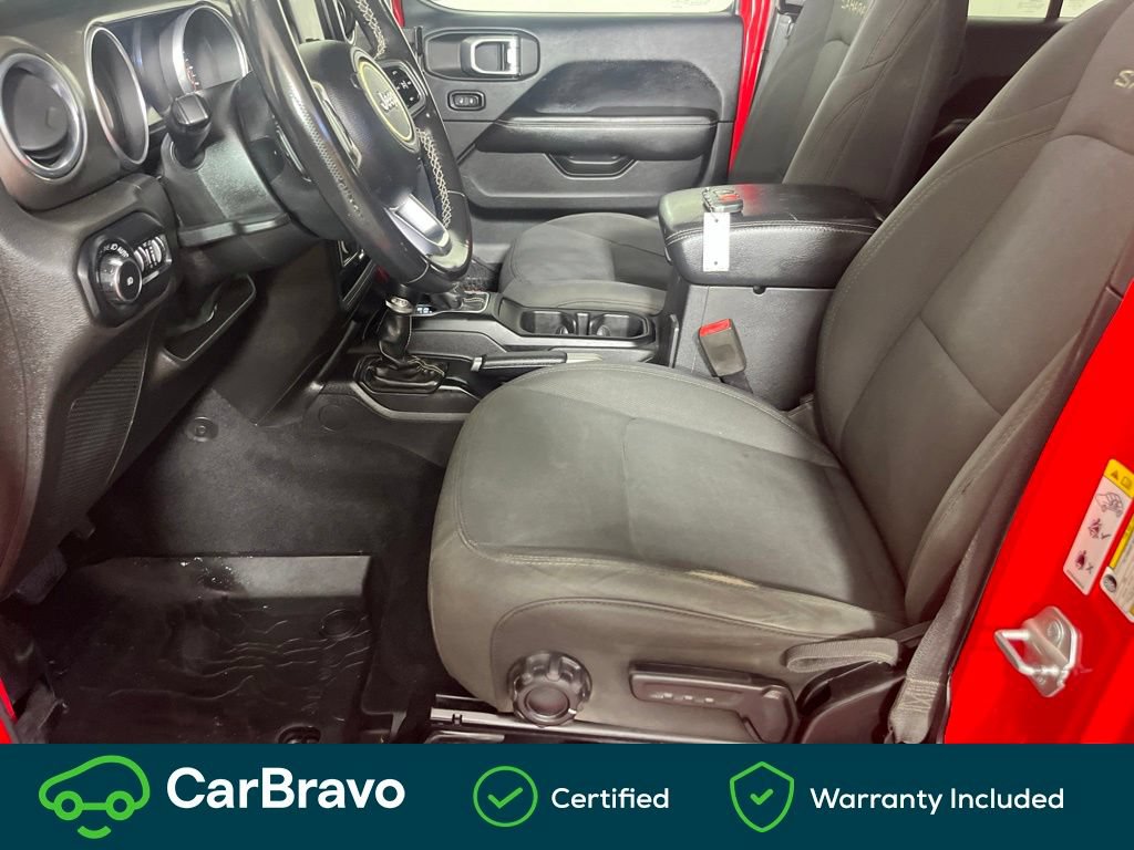 Used 2018 Jeep Wrangler Unlimited Sahara AWD/4WD image 15
