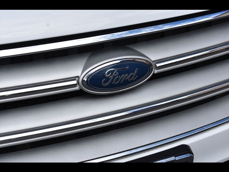 Used 2019 Ford Escape SEL FWD image 44