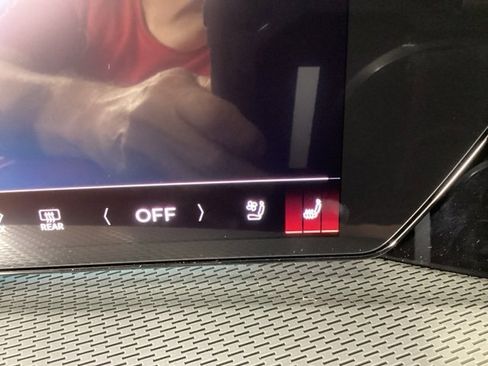 New 2025 Audi SQ5 Premium Plus image 26