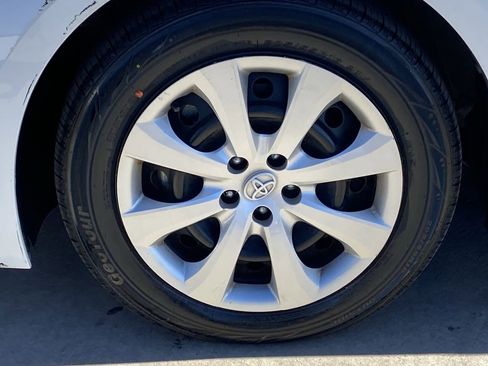 Used 2024 Toyota Corolla LE image 8