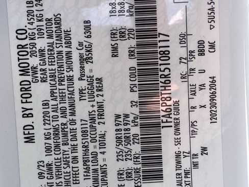 Used 2024 Ford Mustang Coupe image 28