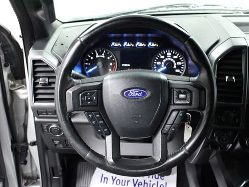 Used 2019 Ford F150 XLT w/ Equipment Group 302A Luxury image 18