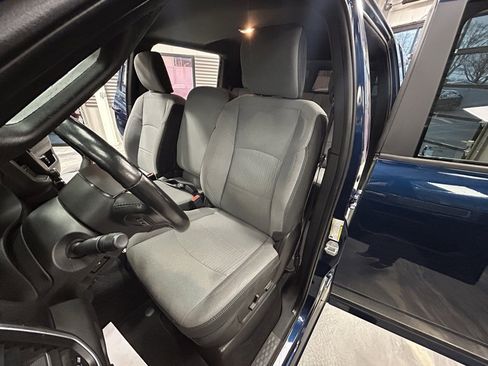 Used 2021 RAM 2500 Big Horn w/ Level 1 Equipment Group image 9