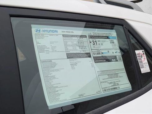 New 2026 Hyundai Venue SEL image 24