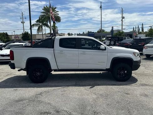 Used 2019 Chevrolet Colorado ZR2 w/ ZR2 Dusk Special Edition AWD/4WD image 7