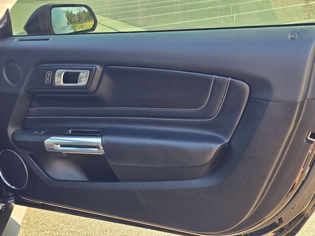 Used 2021 Ford Mustang GT Premium RWD image 19