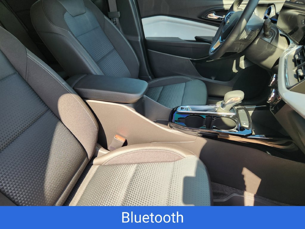 New 2026 Chevrolet Trax LT w/ Driver Confidence Package FWD image 11