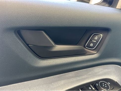 Used 2025 Ford Maverick XLT w/ XLT Luxury Package image 36