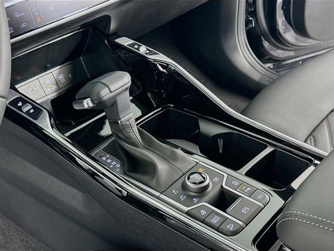 New 2025 Kia Sorento SX Prestige image 11