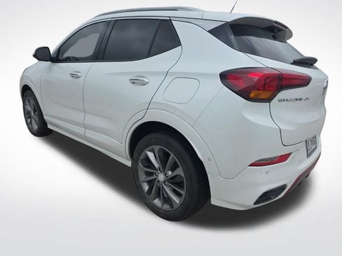 Used 2020 Buick Encore GX Essence w/ Advanced Technology Package FWD image 5