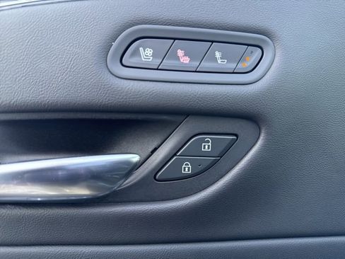 Certified 2021 Cadillac Escalade ESV Premium Luxury image 10