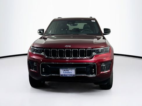 Used 2023 Jeep Grand Cherokee Overland AWD/4WD image 2