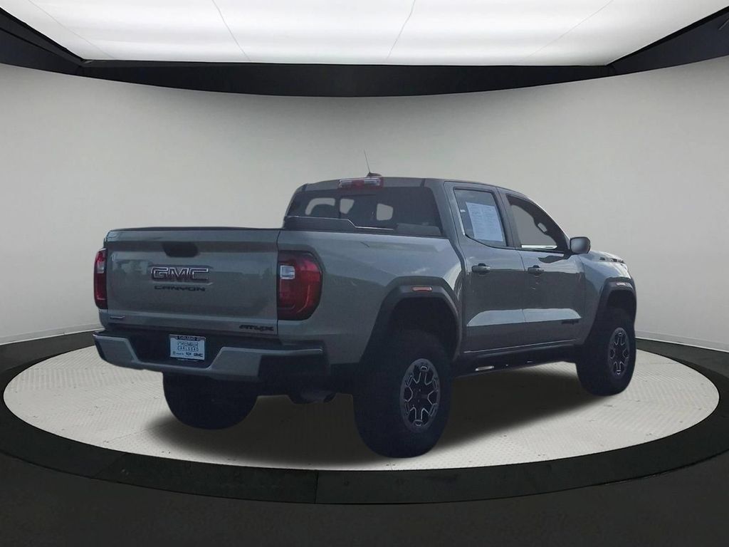 Used 2023 GMC Canyon AT4X w/ Edition 1 AWD/4WD image 8