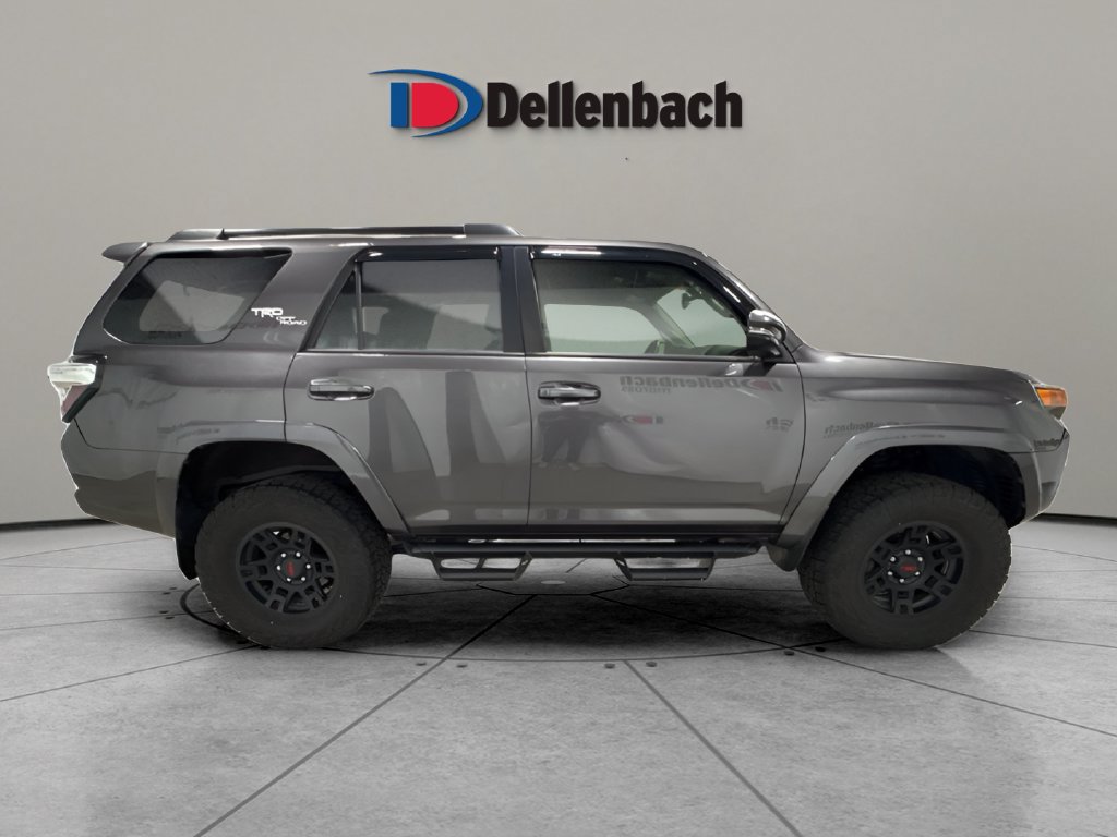 Used 2019 Toyota 4Runner TRD Off-Road Premium AWD/4WD image 6