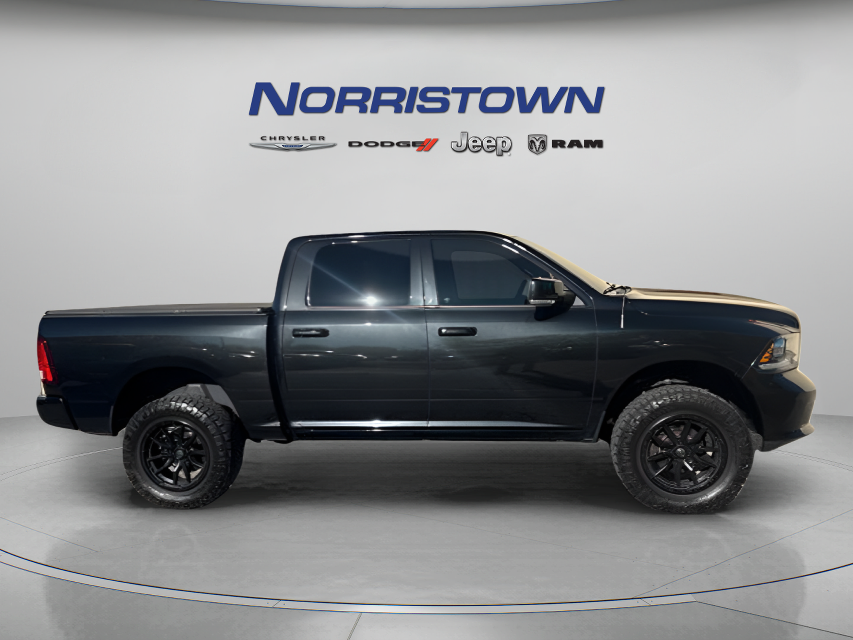 Used 2017 RAM 1500 Sport w/ Convenience Group AWD/4WD image 6