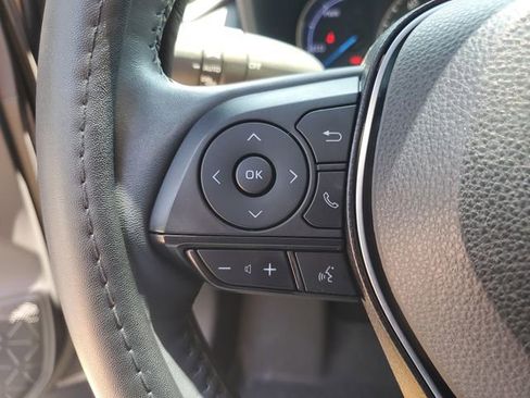 Used 2020 Toyota RAV4 XSE AWD/4WD image 30