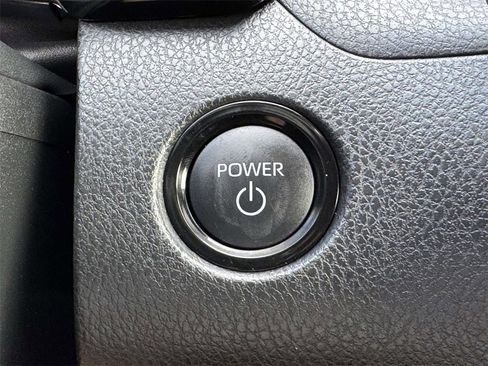 Used 2025 Toyota Camry LE image 9