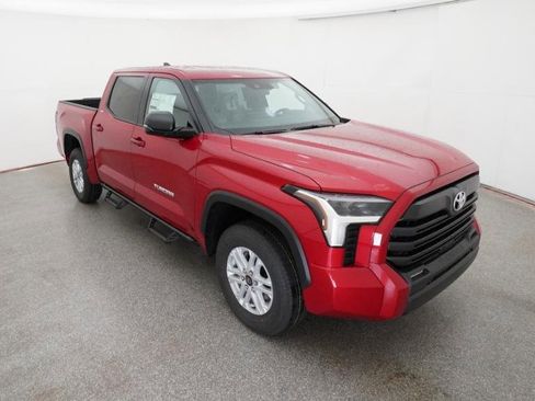 New 2026 Toyota Tundra SR5 AWD/4WD image 13
