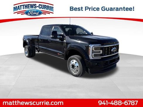 New 2026 Ford F450 Platinum w/ FX4 Off-Road Package image 1