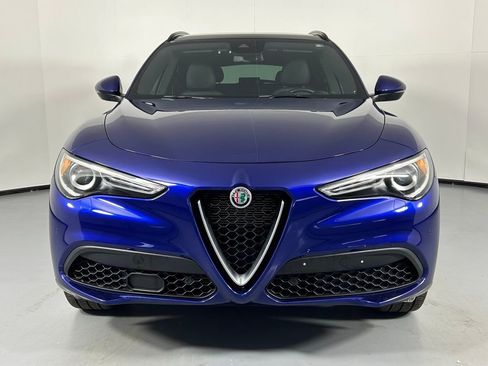 Used 2022 Alfa Romeo Stelvio Ti AWD/4WD image 2