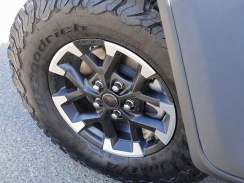 New 2025 Jeep Wrangler Rubicon w/ Steel Bumper Group image 11