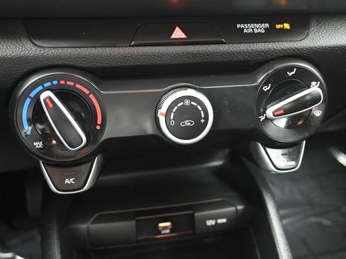Used 2021 Kia Rio S image 19