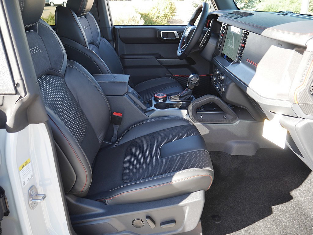 New 2026 Ford Bronco Raptor AWD/4WD image 34