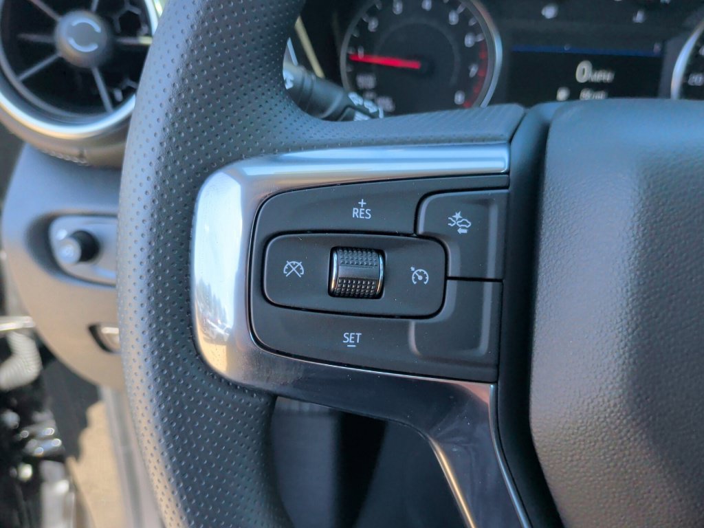 New 2026 Chevrolet Blazer LT w/ Convenience Package FWD image 17