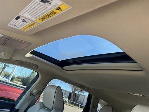 Used 2018 Acura MDX FWD w/ Advance Package image 27