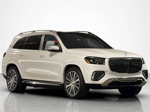 New 2026 Mercedes-Benz Maybach GLS 600 4MATIC image 7