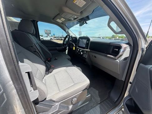 Used 2025 Ford F150 XLT w/ Equipment Group 301A Standard AWD/4WD image 16