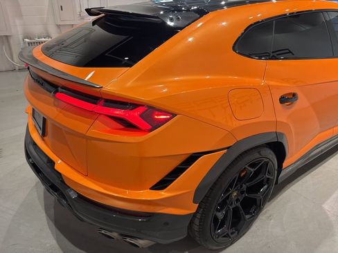 Used 2023 Lamborghini Urus Performante image 20