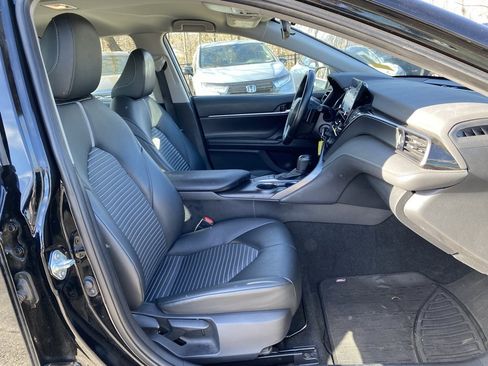 Used 2023 Toyota Camry SE image 25