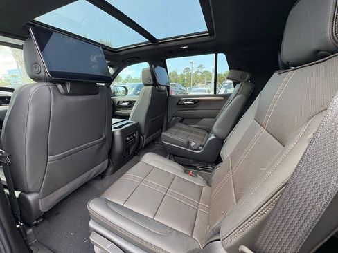 New 2026 Chevrolet Tahoe High Country AWD/4WD image 15