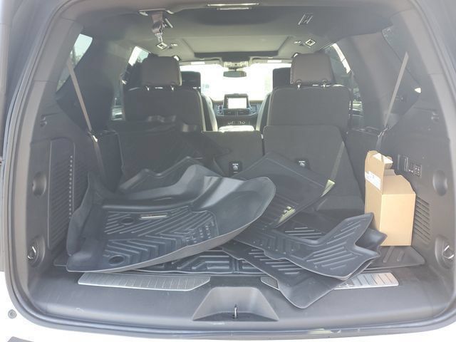 Used 2023 GMC Yukon AT4 w/ AT4 Premium Package AWD/4WD image 26