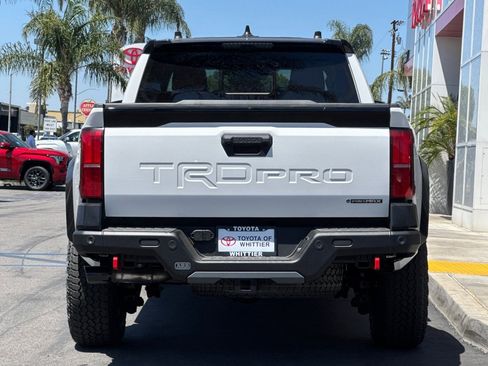Certified 2025 Toyota Tacoma TRD Pro AWD/4WD image 6