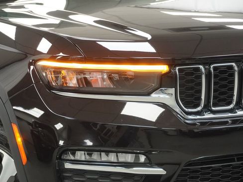 Certified 2022 Jeep Grand Cherokee Limited 4xe image 7