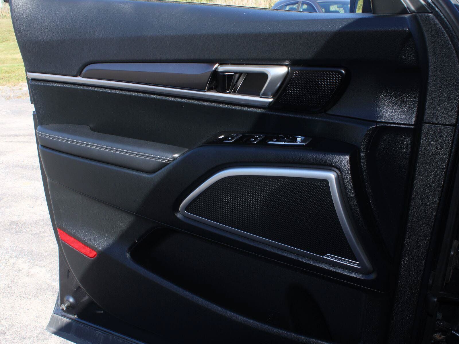 Used 2024 Kia Telluride S w/ S Sunroof Package AWD/4WD image 10
