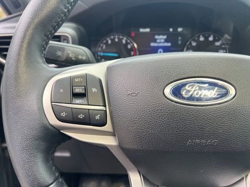 Used 2023 Ford Explorer XLT w/ Equipment Group 202A image 28
