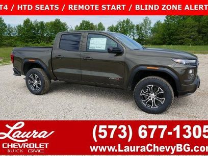 New 2025 GMC Canyon AT4