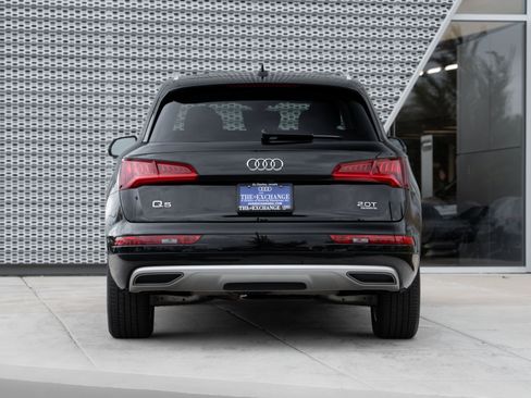 Used 2018 Audi Q5 2.0T Premium Plus w/ Premium Plus Package image 18