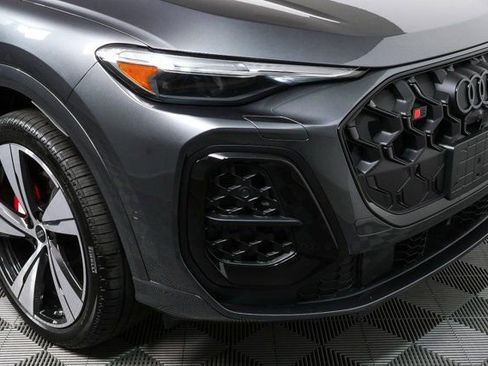 New 2025 Audi SQ5 Premium Plus image 38