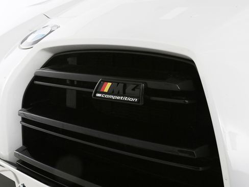 Used 2022 BMW M4 xDrive Competition w/ Parking Assistance Package AWD/4WD image 9