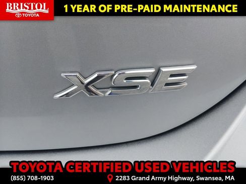 Used 2020 Toyota Camry XSE w/ Navigation Package FWD image 34
