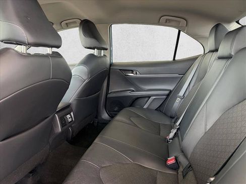 Used 2024 Toyota Camry XSE FWD image 10
