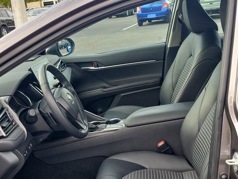 Certified 2024 Toyota Camry SE FWD image 21