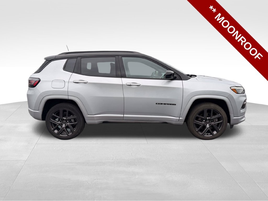 Used 2024 Jeep Compass Limited w/ High Altitude Package AWD/4WD image 8