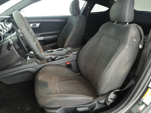 Used 2018 Ford Mustang Coupe w/ Black Accent Pkg image 13